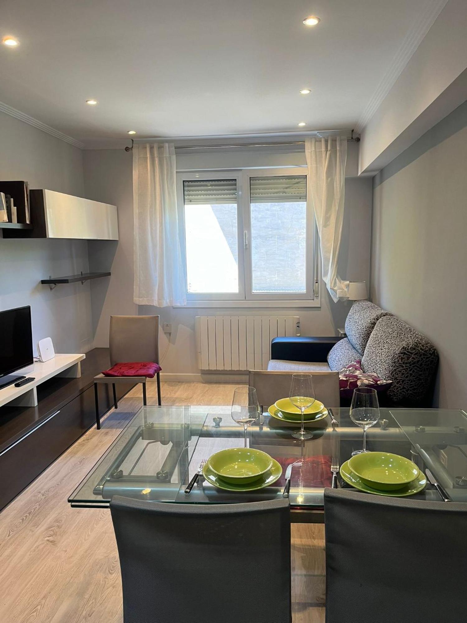 Easo Amplio Y Funcional Cerca De La Playa. Apartment Сан Себастиан Екстериор снимка